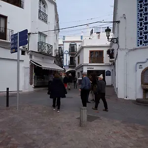 Calle Antonio Millón Apartamento Nerja